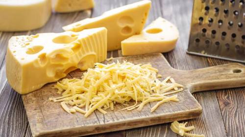 Эксперты: сыр вызывает зависимость