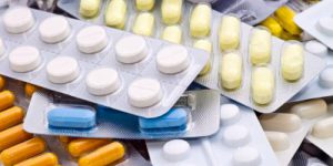 Хакасия: региональные депутаты предлагают расширить перечень лекарств, за которые можно получить налоговый вычет