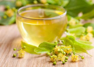 Зеленый чай защищает от слабоумия и рака