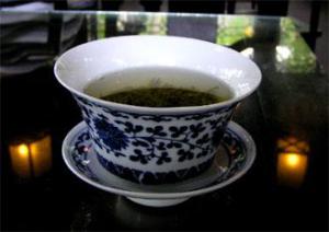 Черный чай без молока избавит от лишних килограммов
