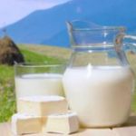 Можно ли пить молоко на ночь на диете