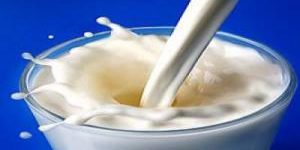 Нежирное молоко и йогурт защищают от депрессии