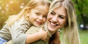 Матери способны определять личную жизнь своих детей